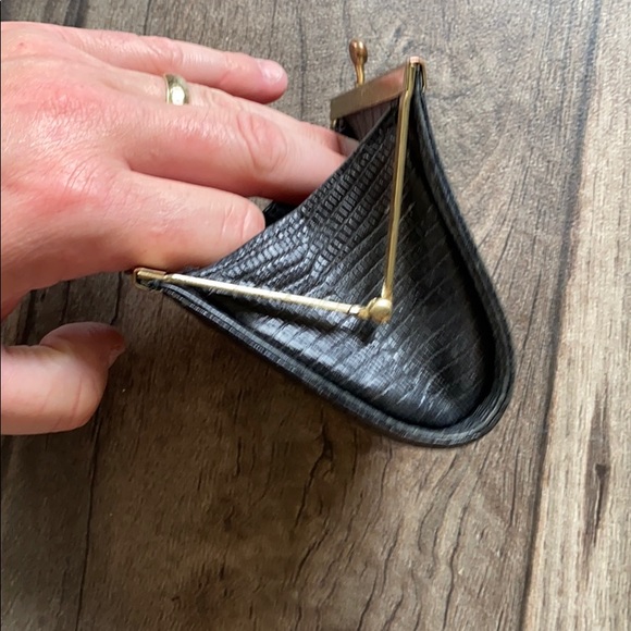 Vintage Liz Claiborne Coin Purse - Picture 5 of 11